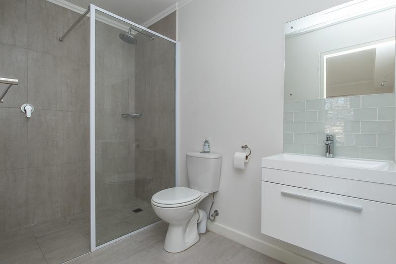 2 Bedroom Property for Sale in Kenilworth Western Cape